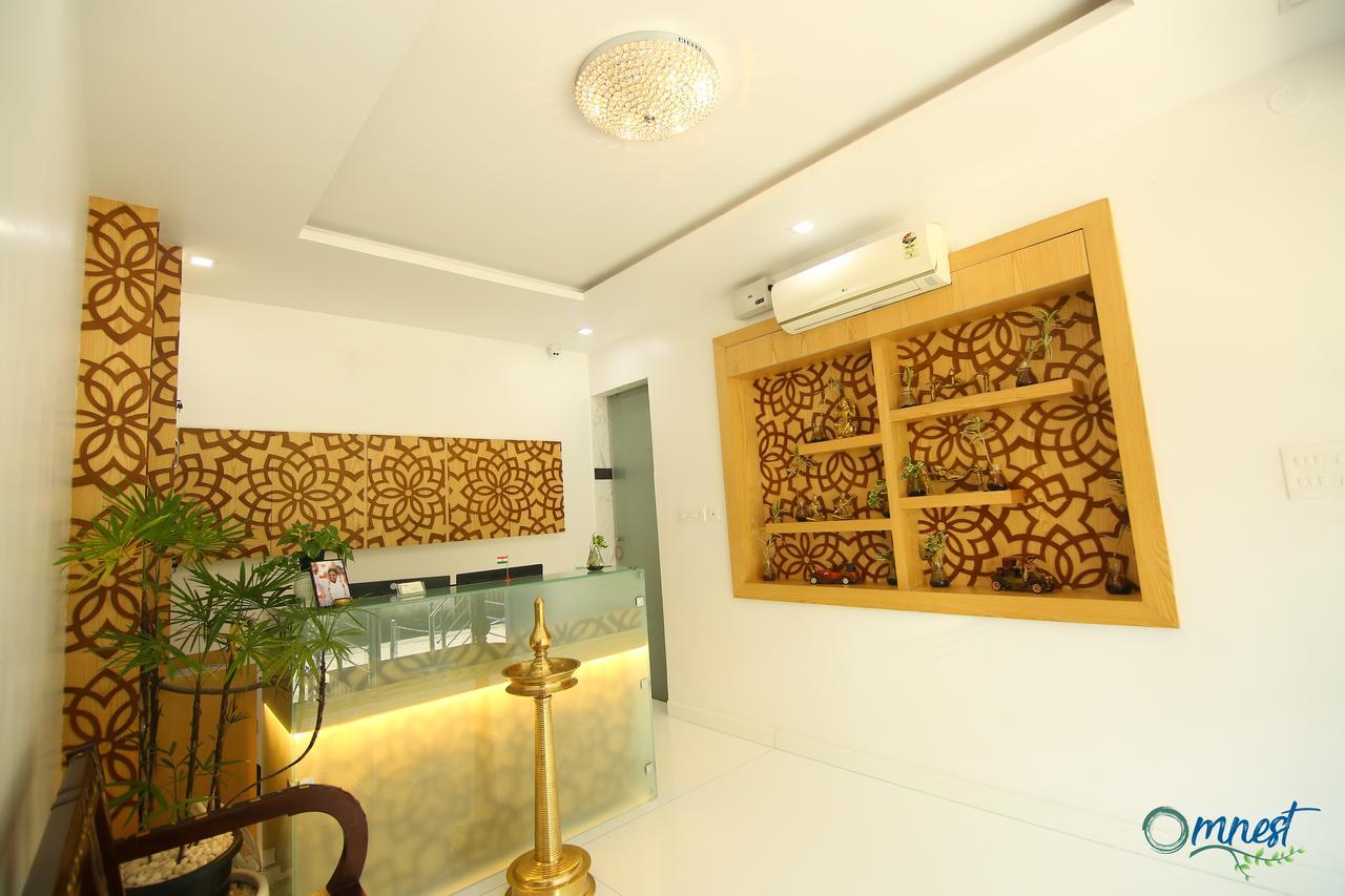 Omnest Hotel Kochi Екстериор снимка